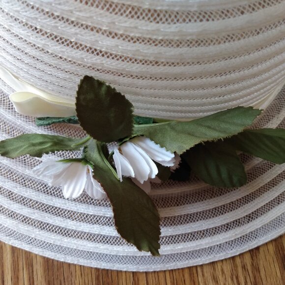 Vintage Sun Hat 20.75" White Daisy Flower Boutonniere Mesh Simple Summer Bride - Picture 6 of 10